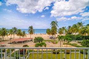 Sunset Paradise Cozy Beachfront Escape - Isla Verde